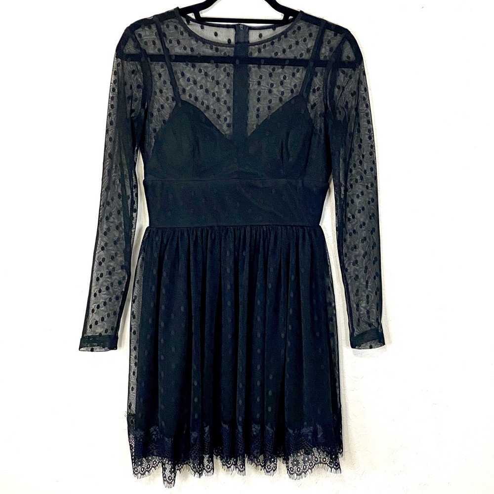 B. Darlin Black Lace Cocktail Dress EUC